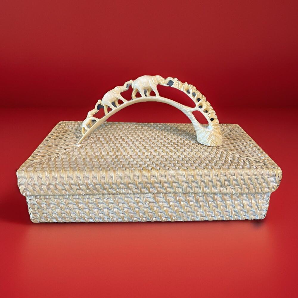 Hand Woven Native Grass Basket with Hand Carved Horn Ornament 4.5"x10"x2.5"